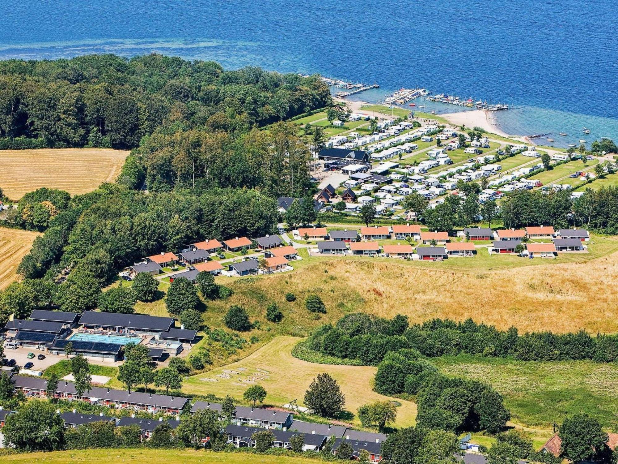 5 Person Holiday Home On A Holiday Park In Aabenraa Exterior foto